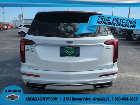 Certified 2024 Cadillac XT6 Luxury AWD/4WD image 5