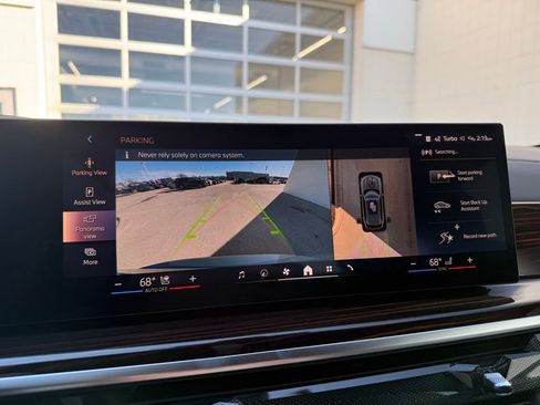 New 2026 BMW X5 xDrive40i w/ M Sport Package image 25