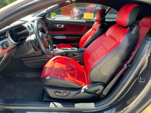 Used 2022 Ford Mustang GT Premium w/ Equipment Group 401A RWD image 30