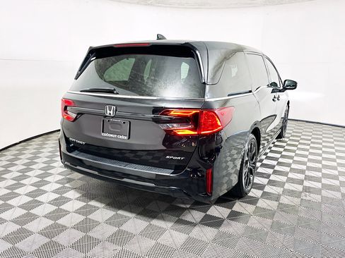 Used 2025 Honda Odyssey Sport-L image 3