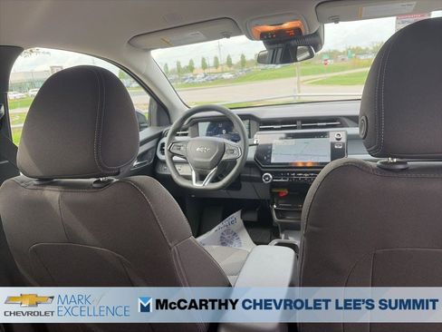 New 2027 Chevrolet Bolt LT w/ Comfort Package FWD image 33