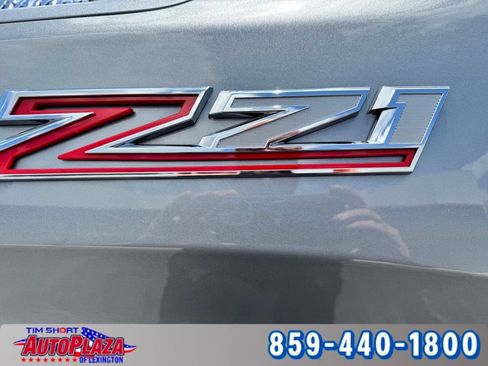 Used 2023 Chevrolet Silverado 1500 LTZ AWD/4WD image 16