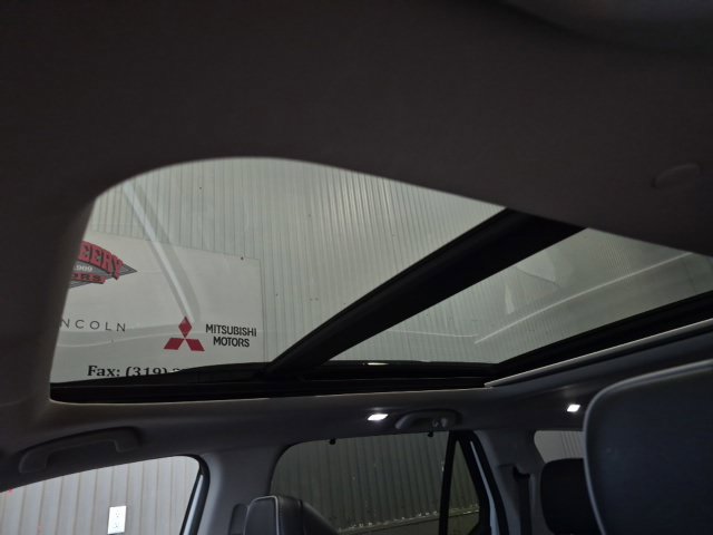 Used 2023 Honda Pilot Elite image 18