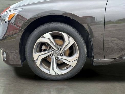 Used 2018 Honda Accord EX-L image 36