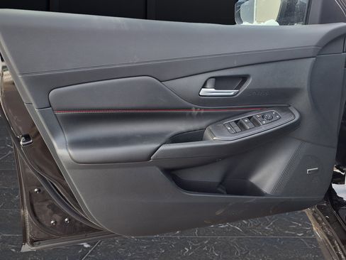 New 2026 Nissan Sentra SR w/ SR Premium Package FWD image 12