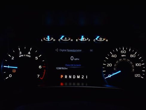 Used 2016 Ford F150 XLT w/ Equipment Group 301A Mid image 18