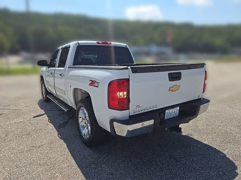 Used 2009 Chevrolet Silverado 1500 LT w/ Power Pack Plus RWD image 10