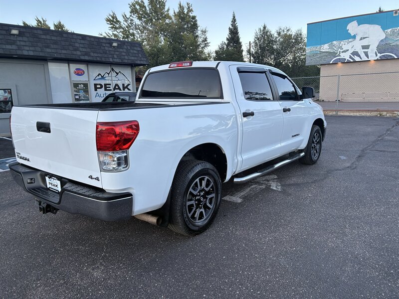 Used 2012 Toyota Tundra 4x4 CrewMax w/ Tow Pkg image 7