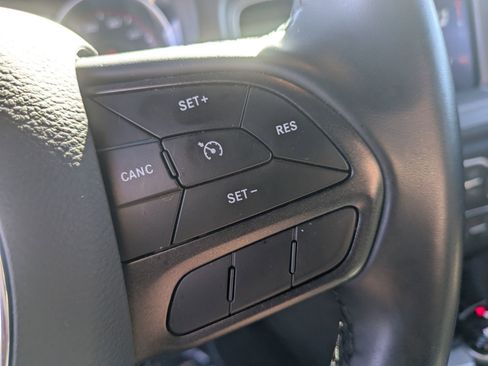 Used 2023 Dodge Charger SXT image 17