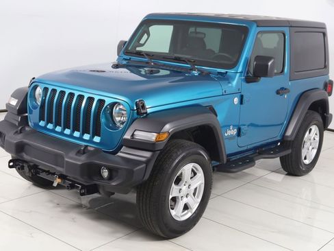 Used 2020 Jeep Wrangler Sport image 21
