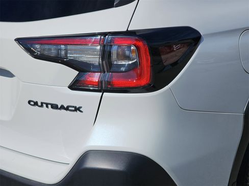 Certified 2024 Subaru Outback Onyx Edition image 37