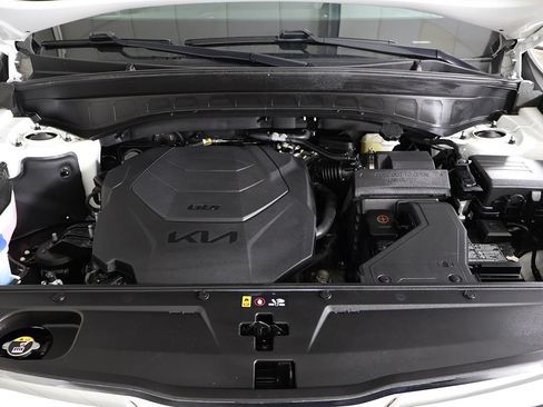 Used 2022 Kia Telluride LX FWD image 20