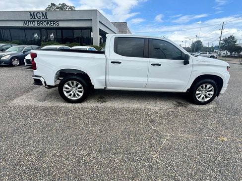Used 2022 Chevrolet Silverado 1500 Custom RWD image 20