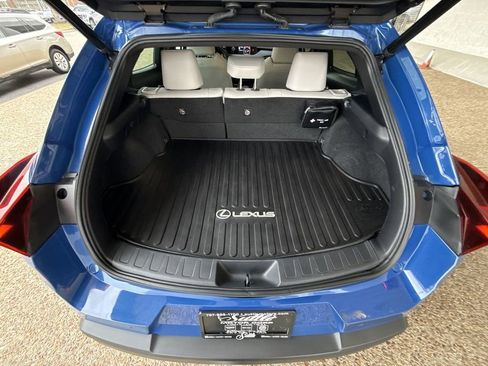 Used 2021 Lexus UX 250h w/ Premium Package image 24