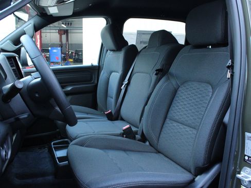 New 2026 RAM 1500 Warlock AWD/4WD image 21