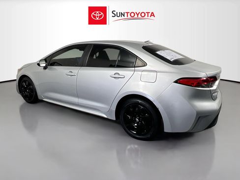 Used 2023 Toyota Corolla LE image 6