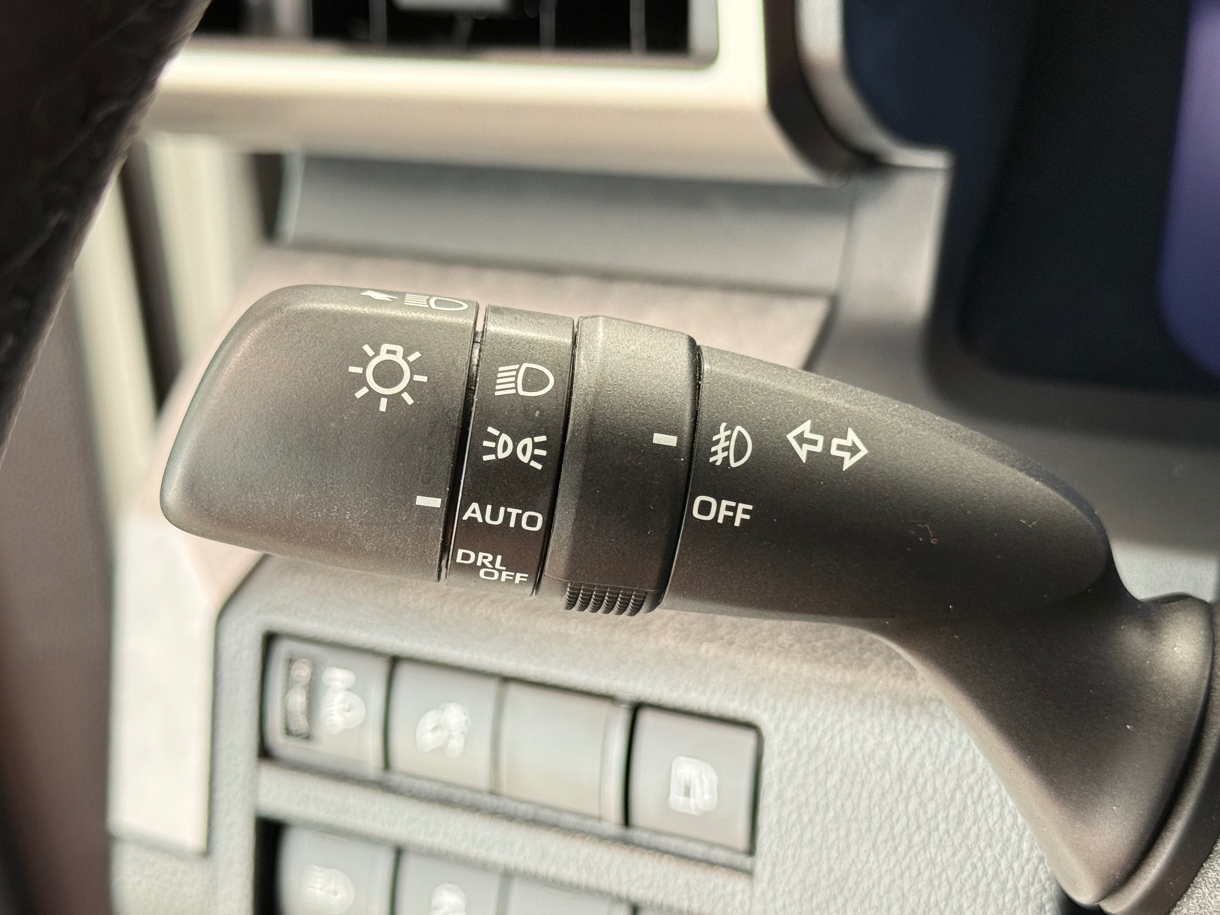 Used 2024 Toyota Tacoma 4x4 Double Cab Hybrid image 24