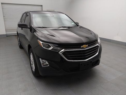 Used 2020 Chevrolet Equinox LT w/ Driver Convenience Package image 14
