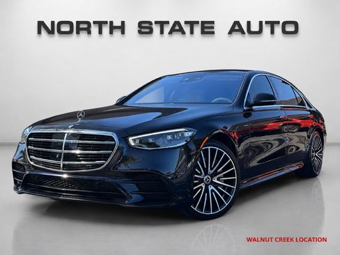 Used 2022 Mercedes-Benz S 500 4MATIC image 1
