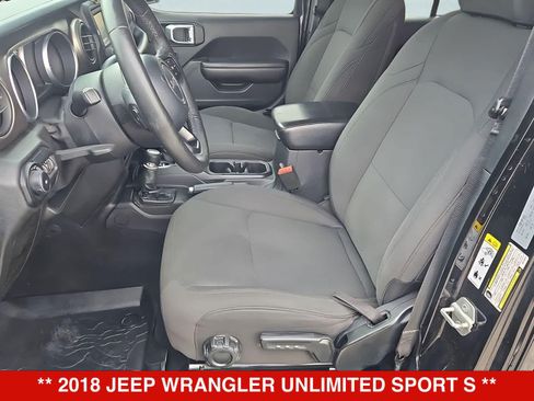 Used 2018 Jeep Wrangler Unlimited Sport S AWD/4WD image 17