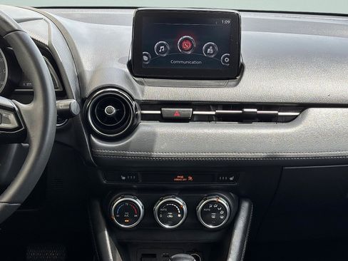 Used 2019 MAZDA CX-3 Touring FWD image 17