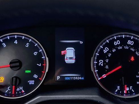 Used 2021 Toyota RAV4 XLE Premium FWD image 20