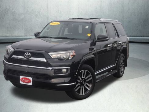 Used 2019 Toyota 4Runner Limited AWD/4WD image 20