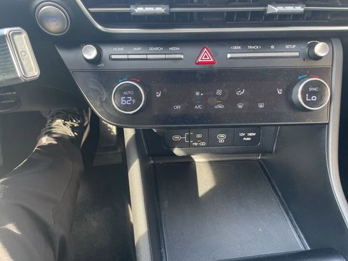 Used 2025 Hyundai Sonata SEL image 21