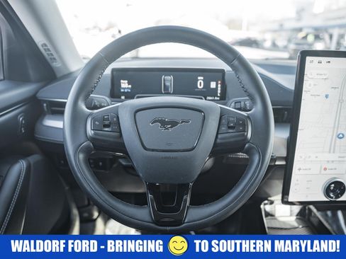 Used 2023 Ford Mustang Mach-E Select image 32