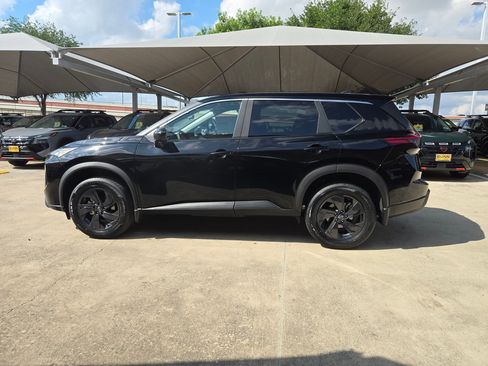 New 2026 Nissan Rogue SV FWD image 6