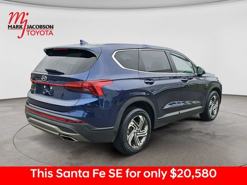 Used 2023 Hyundai Santa Fe SE FWD image 9
