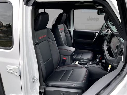 New 2026 Jeep Wrangler Unlimited Rubicon w/ Safety Group image 14