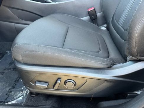 Used 2025 Hyundai Tucson SEL FWD image 15