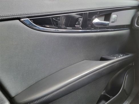 Certified 2022 Lincoln Nautilus Reserve image 37