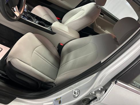 Used 2019 Hyundai Sonata SE FWD image 10