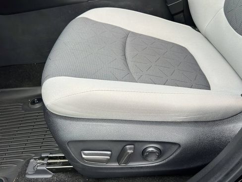 Used 2023 Toyota RAV4 XLE w/ Convenience Package FWD image 16