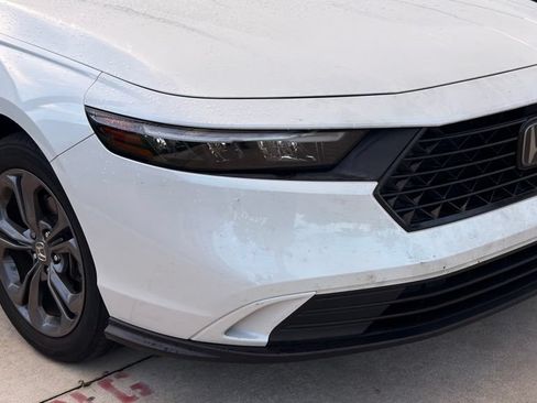 Used 2023 Honda Accord EX image 5