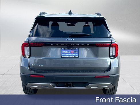 New 2026 Ford Explorer Active w/ Active Comfort Package RWD image 9