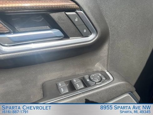 Used 2023 Chevrolet Silverado 1500 LT AWD/4WD image 13