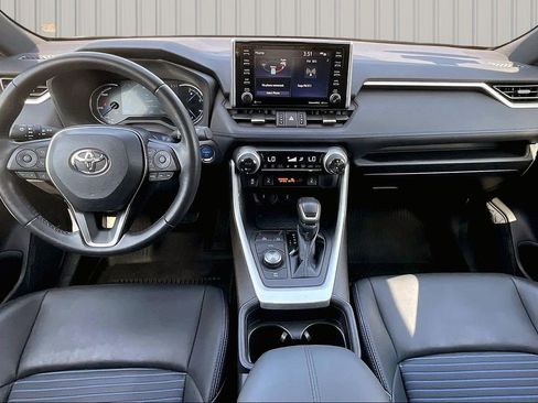 Used 2021 Toyota RAV4 XSE w/ XSE Grade Weather Package AWD/4WD image 6
