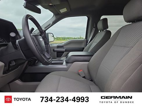 Used 2019 Ford F150 XLT w/ Equipment Group 302A Luxury AWD/4WD image 14