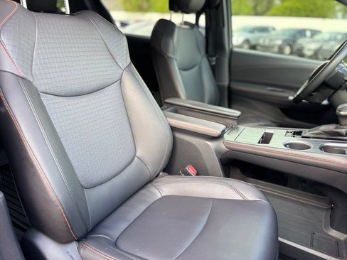 Used 2021 Toyota Sienna XSE w/ XSE Plus Package FWD image 15