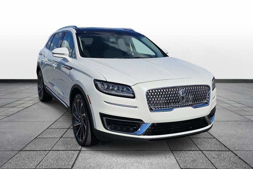 Used 2020 Lincoln Nautilus Reserve w/ Equipment Group 202A AWD/4WD image 3