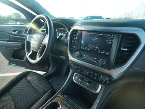 Used 2023 GMC Acadia SLE w/ Driver Convenience Package image 34