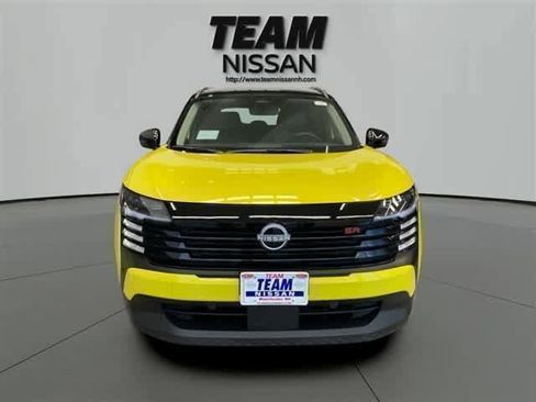 New 2025 Nissan Kicks SR image 24