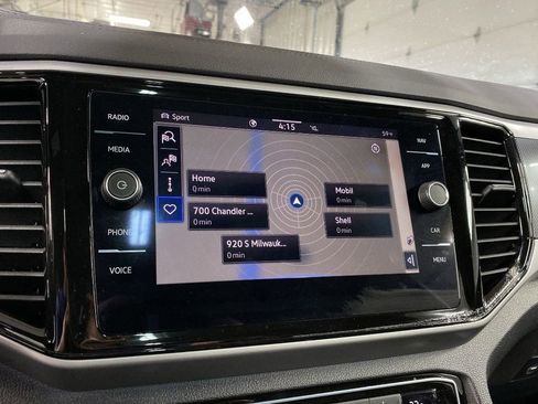 Used 2023 Volkswagen Atlas Cross Sport SEL R-Line image 10