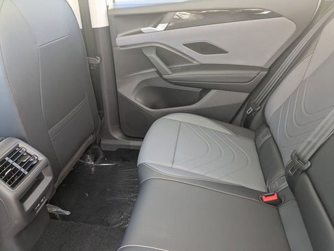 New 2026 Volkswagen Tiguan SE AWD/4WD image 29