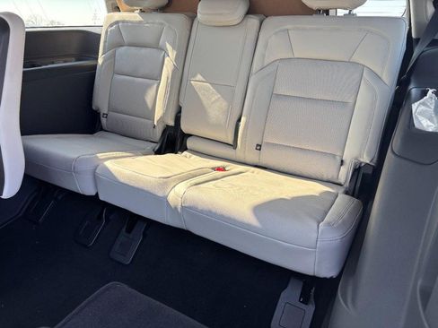 New 2026 Lincoln Navigator Reserve image 10