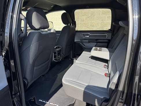 Used 2021 RAM 1500 Big Horn image 22