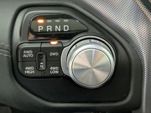 Used 2019 RAM 1500 Limited w/ Advanced Safety Group image 25